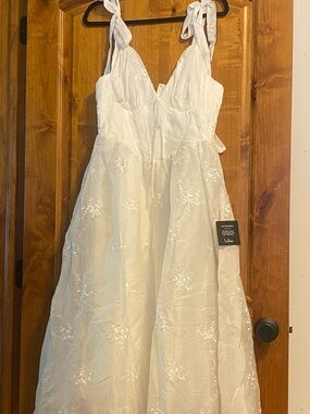 extraordinary glamour white 3d floral beaded backless maxi dress 3D Flowers Wedding Dress in A-Line Style and with Hand Beading main image 0
